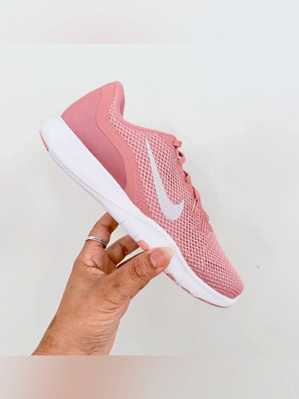 Nike Flex Trainer 7 Rust Pink Women’s Sneakers Size 8